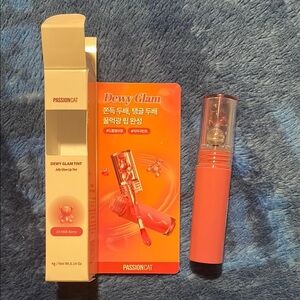 Passioncat Dewy Glam Tint in Milk Berry